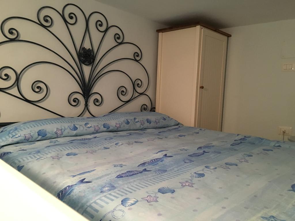 דירות איסקיה Casa Azzurra מראה חיצוני תמונה